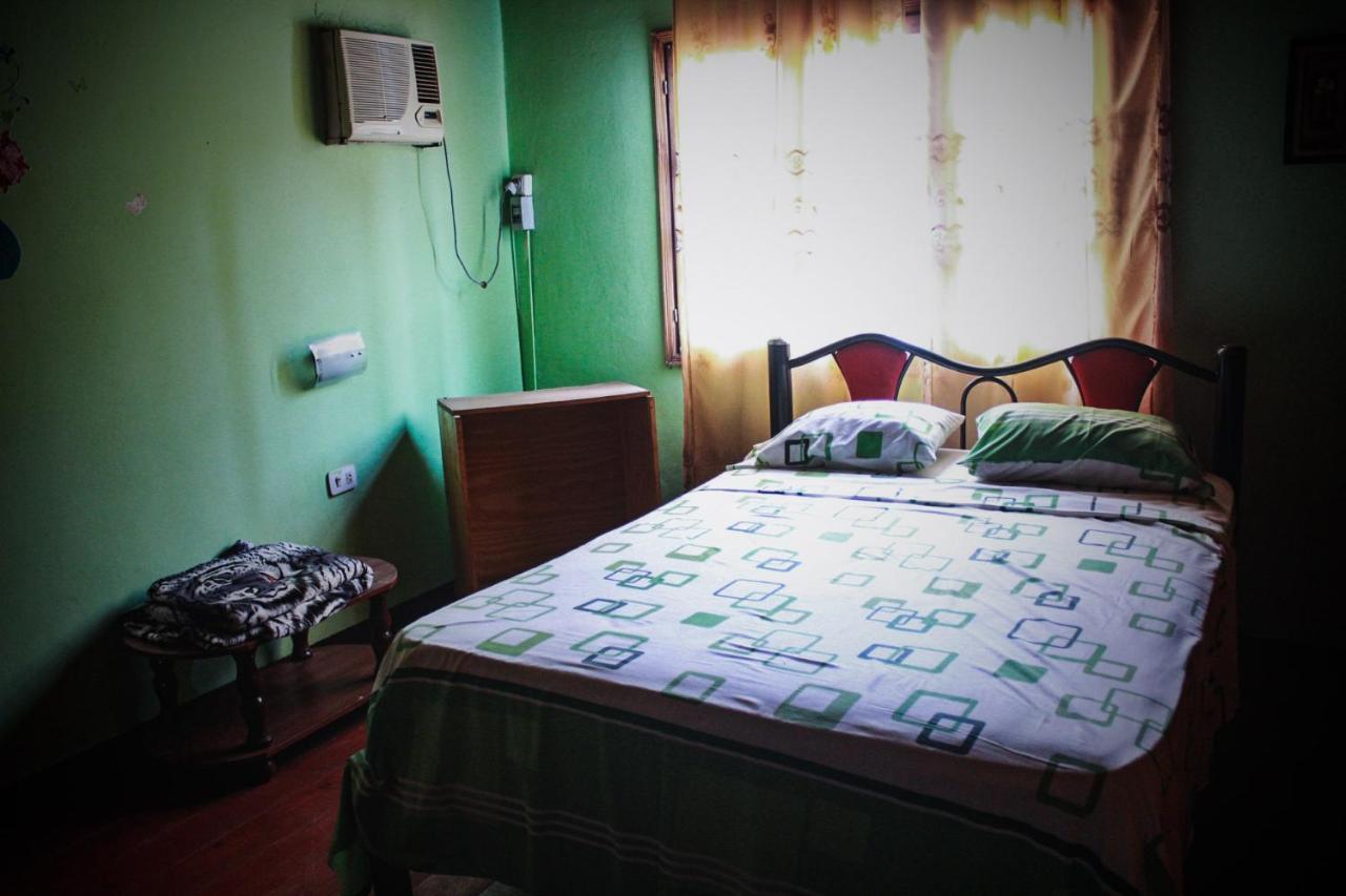 Hostel Haus プエルト・イグアス エクステリア 写真